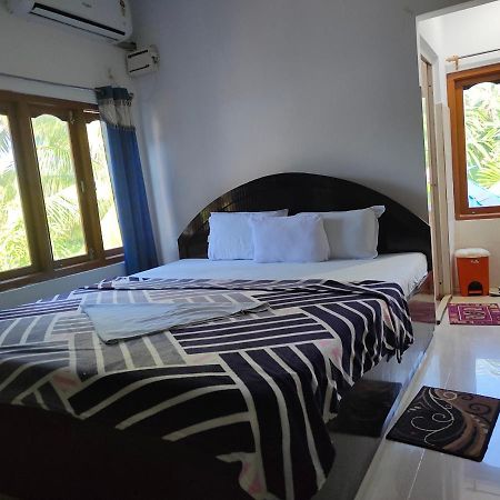 Hotel Highness Sea Rock Sitapur Exterior photo