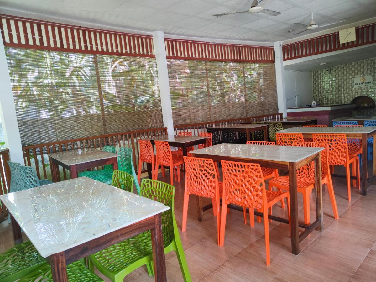 Hotel Highness Sea Rock Sitapur Exterior photo
